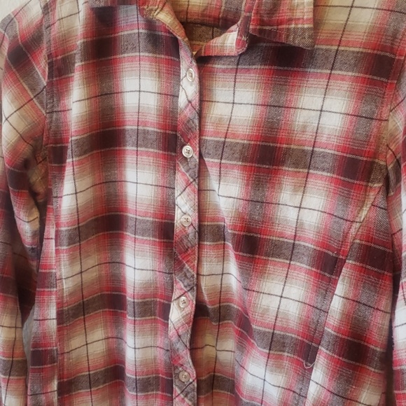 Red and brown flannel - Picture 1 of 3